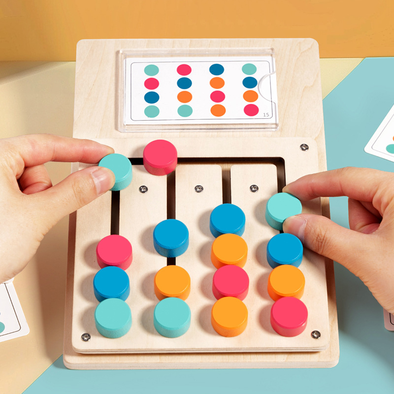 Board Game Design - Montessori-Farben- und Formen-Zuordnungsspiel für Kinder, Lernbrett