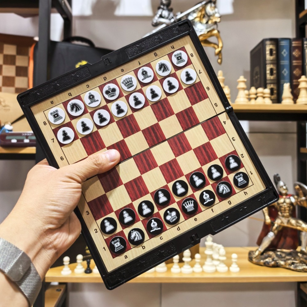 Mini-Schachspiel mit zusammenk – Board Game Cafe Bewertung und Preis